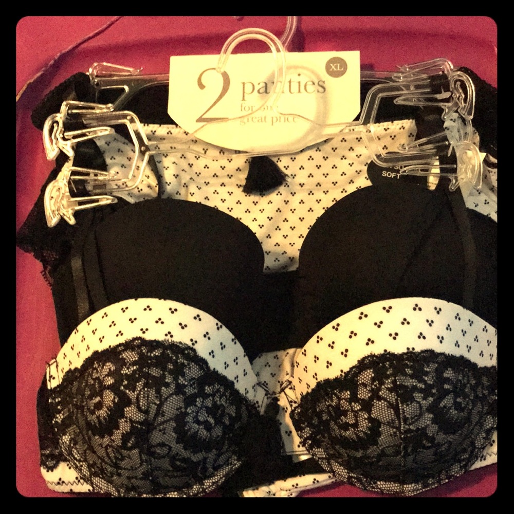 Matching bra and panty set by Cato never worn